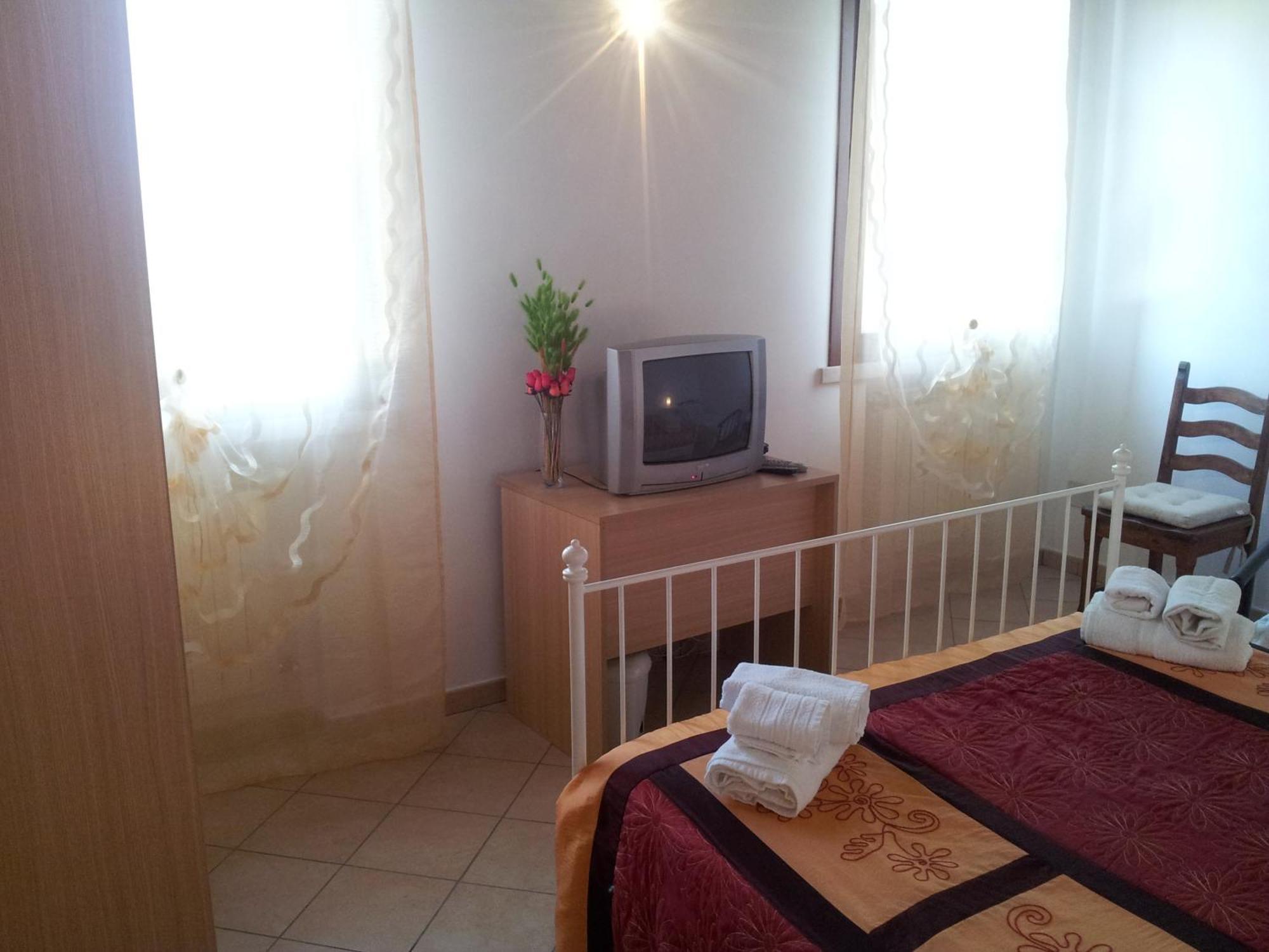 Bb Parco Del Mincio Bed & Breakfast Virgilio ภายนอก รูปภาพ