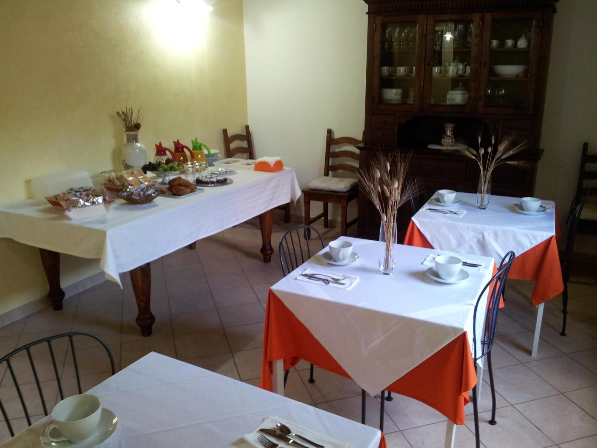 Bb Parco Del Mincio Bed & Breakfast Virgilio ภายนอก รูปภาพ